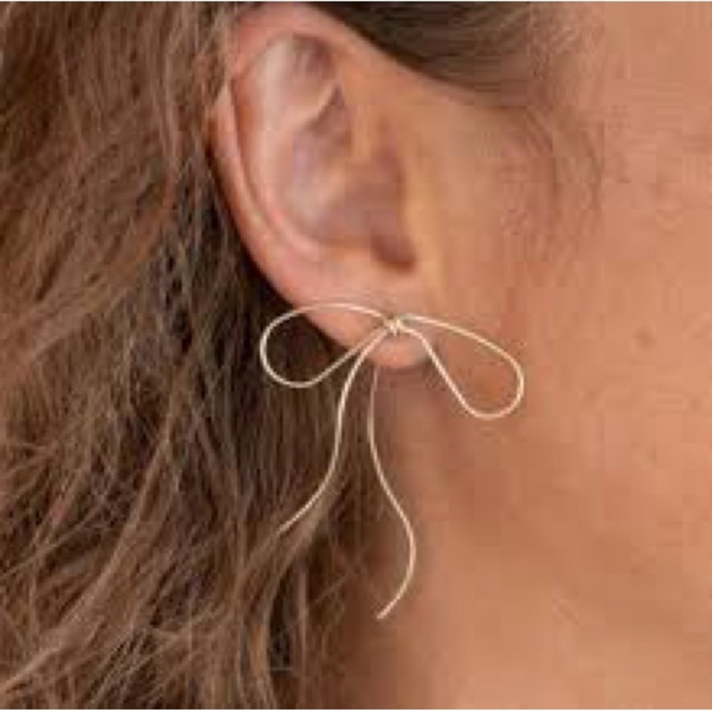 Plunder Gold Wire Bow Earrings.  Brand new in box